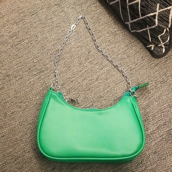 BEAUTIFUL green small bag - Picture 1 of 2